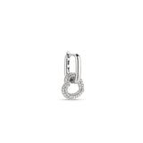 Ti Sento Milano Creole - The Heart Pendant Creole von Ti Sento Milano: Silberner Creolenring mit einem herzförmigen Anhänger aus Pavé-Diamanten in eleganten Pavé-Herzformen auf weißem Hintergrund.