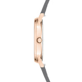Liebeskind Berlin Armbanduhr mit roségoldenem Gehäuse und grauem Lederband Seitenansicht