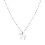 Die Cool Time Kids Halskette "The Cool Horse" von Cool Time präsentiert sich als silberne Kette mit stilvollem Pferde-Anhänger - ein minimalistisches Schmuckstück vor weißem Hintergrund.