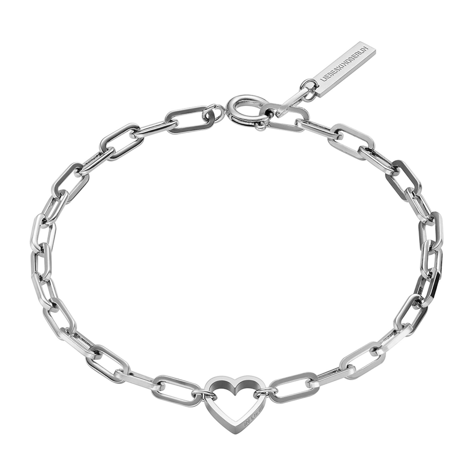 Liebeskind Berlin Armband bestehend aus einer groben, silbernen Gliederkette und einem silbernen Herzanhänger; Produktbild
