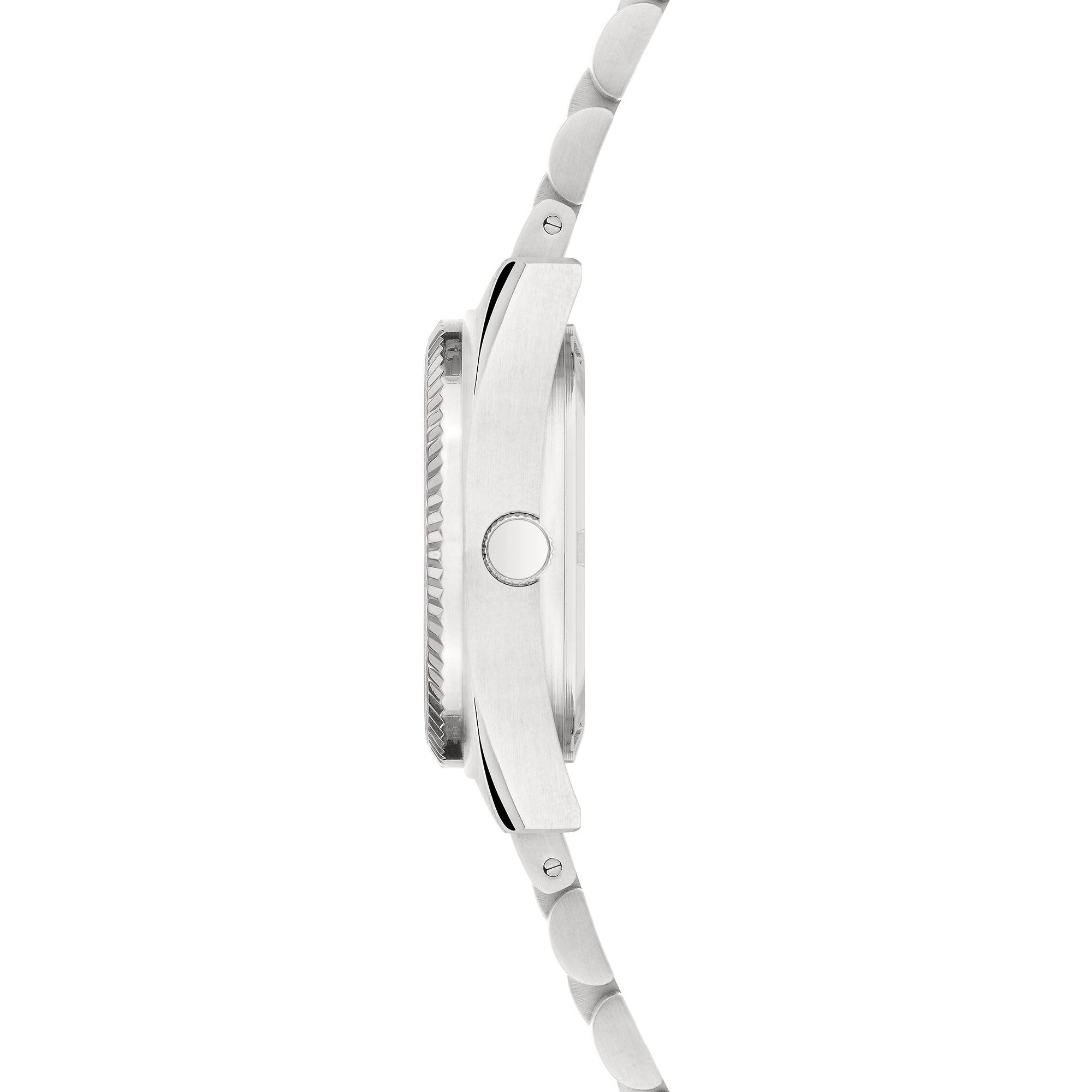 Liebeskind Berlin Armbanduhr mit kleinem silbernem Gehäuse, glänzend-geriffeltem Topring und silbernem Edelstahlband Seitenansicht