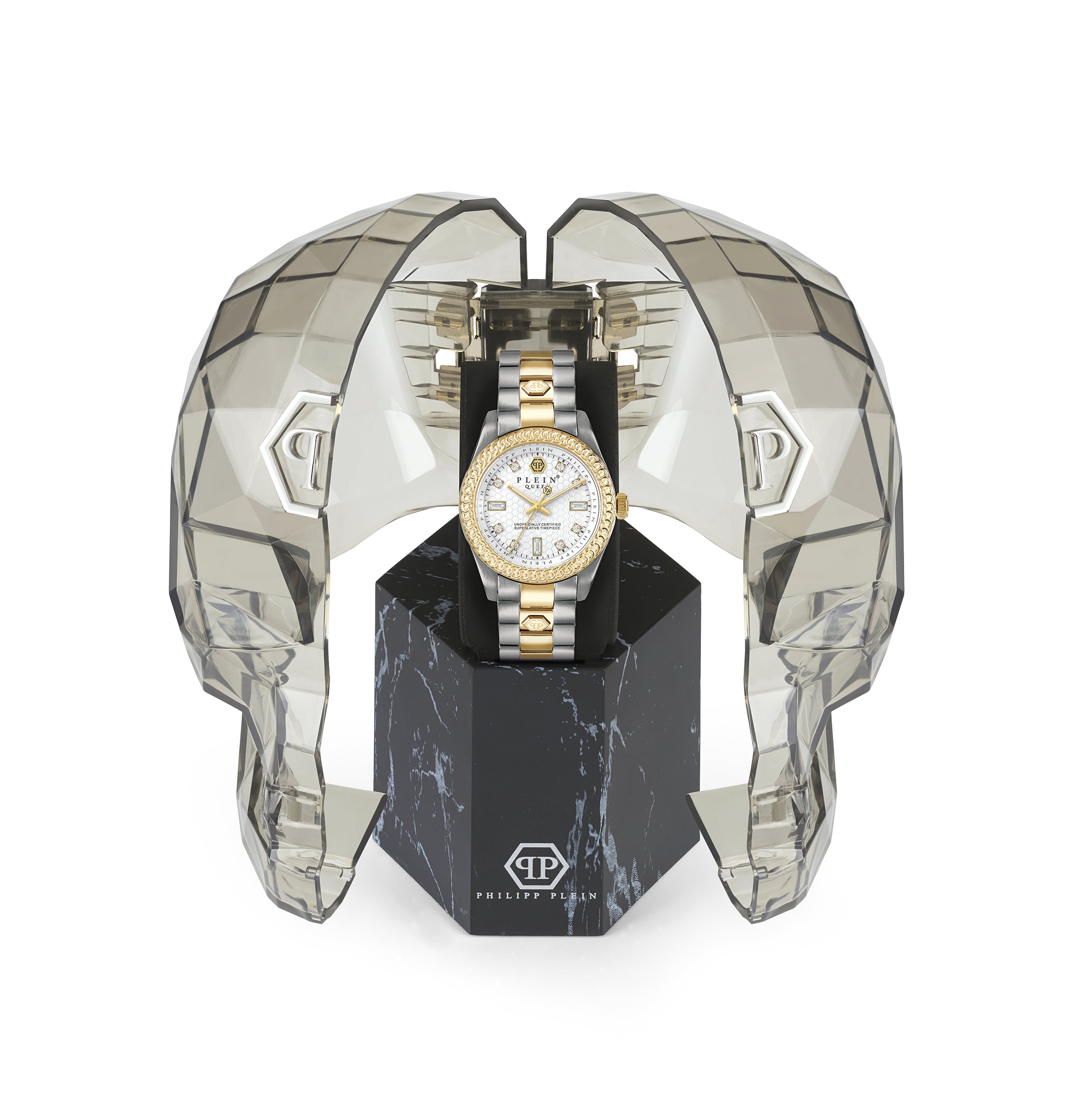 Philipp Plein Armbanduhr mit weißem Zifferblatt mit hexagonalem Muster und funkelnden sowie goldenen Akzenten, silbernem Gehäuse mit einem goldverziertem Topring und zweifarbigem Edelstahlband in Gold und Silber Produktbild