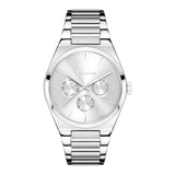 Die Tamaris Armbanduhr - The Vintage Classic von Tamaris bietet eine silberne Oberfläche, drei Hilfszifferblätter und ein poliertes Edelstahlarmband in einem eleganten, minimalistischen Design.