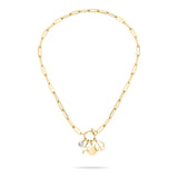 Die Tamaris Halskette - Time to Smile zeigt eine goldene Kette mit drei Glücksanhängern - einem Kristall, einem Smiley und einem Friedenszeichen - auf einer Edelstahlkette von Tamaris, die auf weißem Hintergrund abgebildet ist.