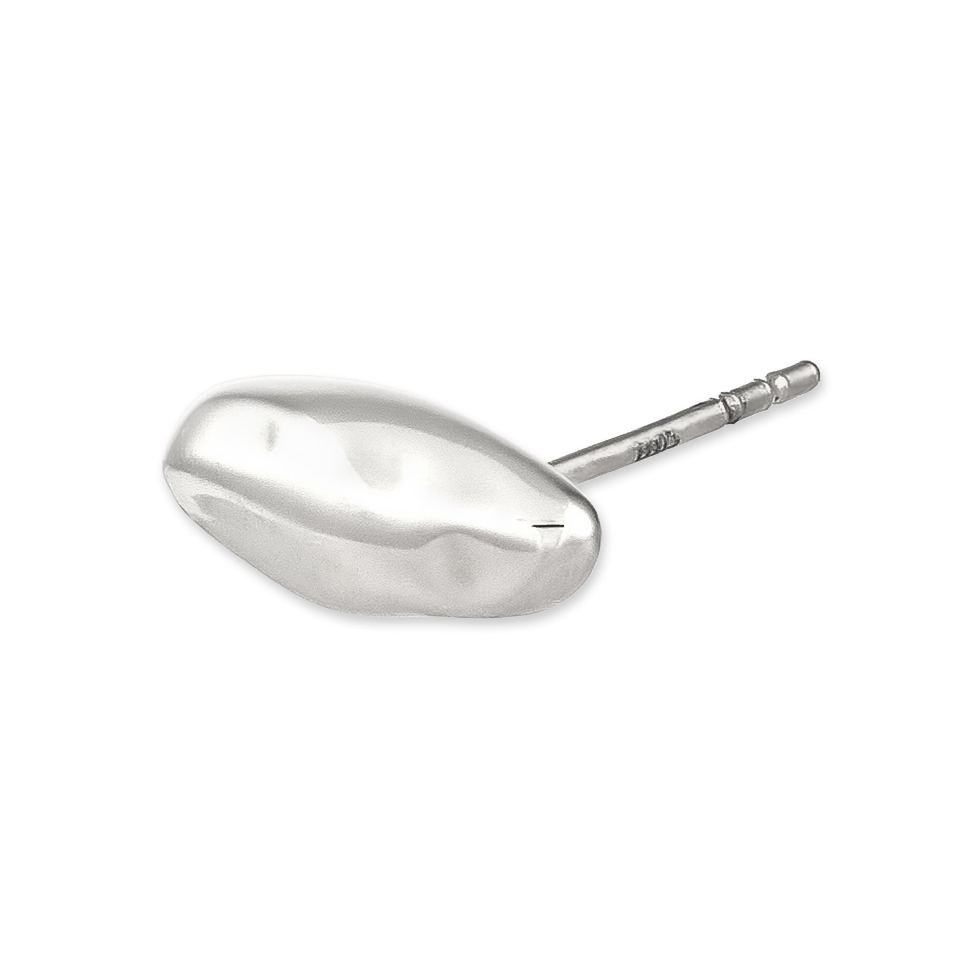 Ein glänzendes, metallisches, ovales Objekt mit einem kurzen, dünnen Stiel - ähnlich dem eleganten COPENHAGEN STUDIOS Ohrstecker - Organics by Copenhagen Studios, ideal für einen modernen und stilvollen Look.