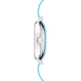 Cool Time Kids Armbanduhr mit rosa Indizes, silbernem Gehäuse und blauem Textilband mit blauen und rosa Blumen; Seitenansicht