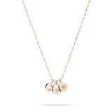 Tamaris Halskette bestehend aus einer filigranen, roségoldenen Kette und drei kleinen Charms mit verschiedenen Sternmotiven und Glitzersteinverzierungen; Produktbild