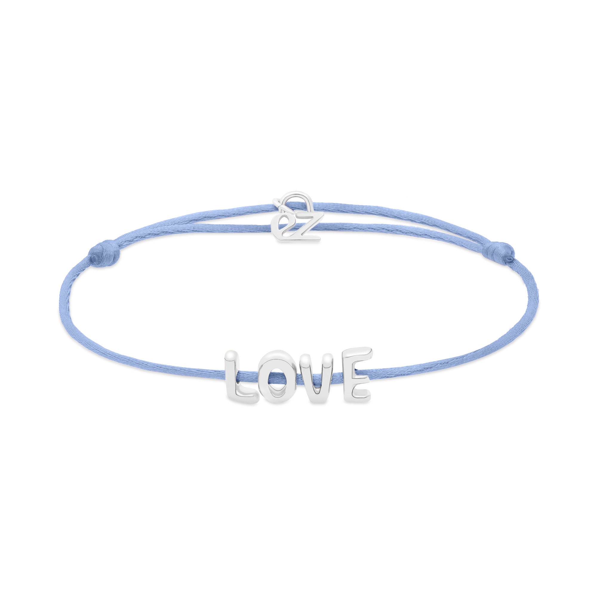 Das Echtzeit Armband - Love Letters der Marke Echtzeit in Hellblau mit silbernem LOVE-Anhänger und verstellbarem Verschluss ist das perfekte Geschenk für jeden Anlass.