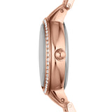 Seitenansicht der Fossil Armbanduhr - The Rose Stones: eine roségoldene Damenuhr von Fossil mit Diamantakzenten und einem eleganten Edelstahlband - perfekt als luxuriöses Geschenk.