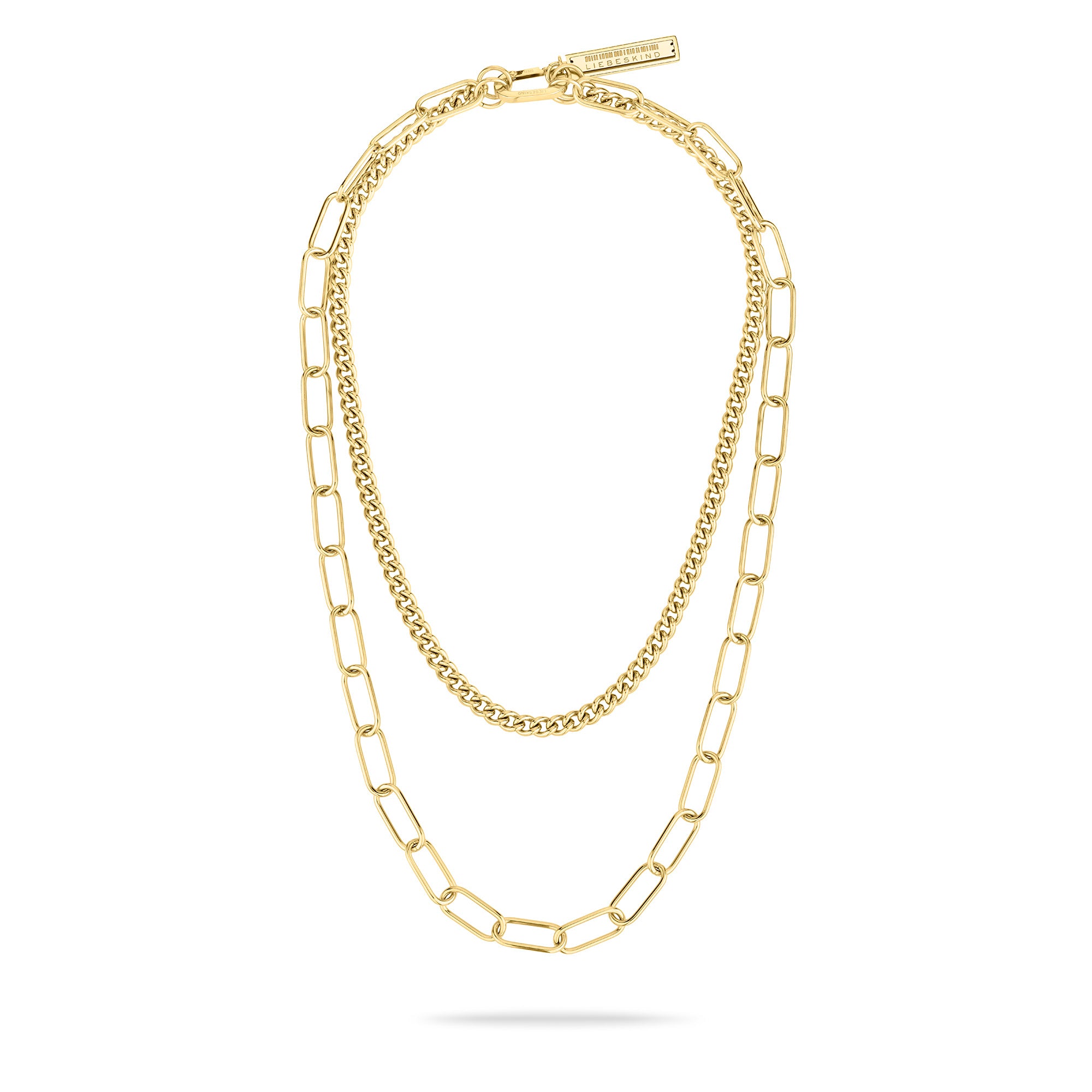 Das LIEBESKIND BERLIN Halsketten-Set The Layering von Liebeskind Berlin kombiniert eine Kette mit großen rechteckigen Gliedern und eine feine Kordelkette - für einen modernen Layering-Look.