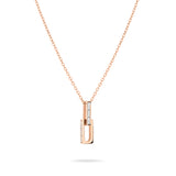 Die LIEBESKIND BERLIN Halskette - The Festive Mini Link Sparkle mit einer roségoldenen Kette und einem modernen geometrischen Anhänger mit Zirkonia im Baguetteschliff bietet eleganten Stil von Liebeskind Berlin.