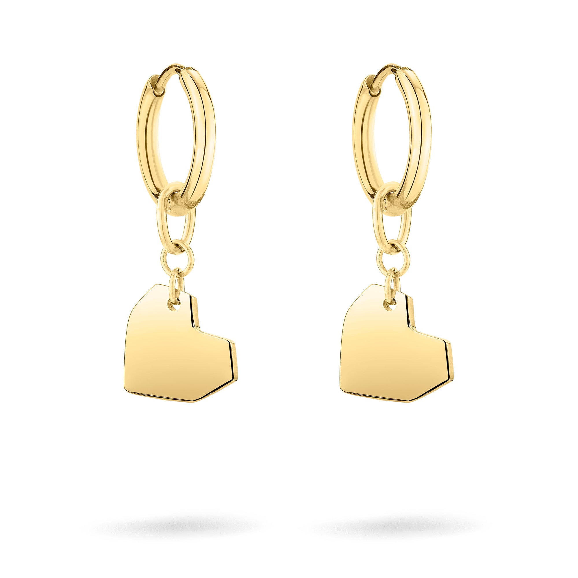 Die LIEBESKIND BERLIN Creole - Urban Heart von Liebeskind Berlin ist ein Paar goldener Hoop-Ohrringe mit geometrischen Herzanhängern - ein elegantes Accessoire auf weißem Hintergrund.