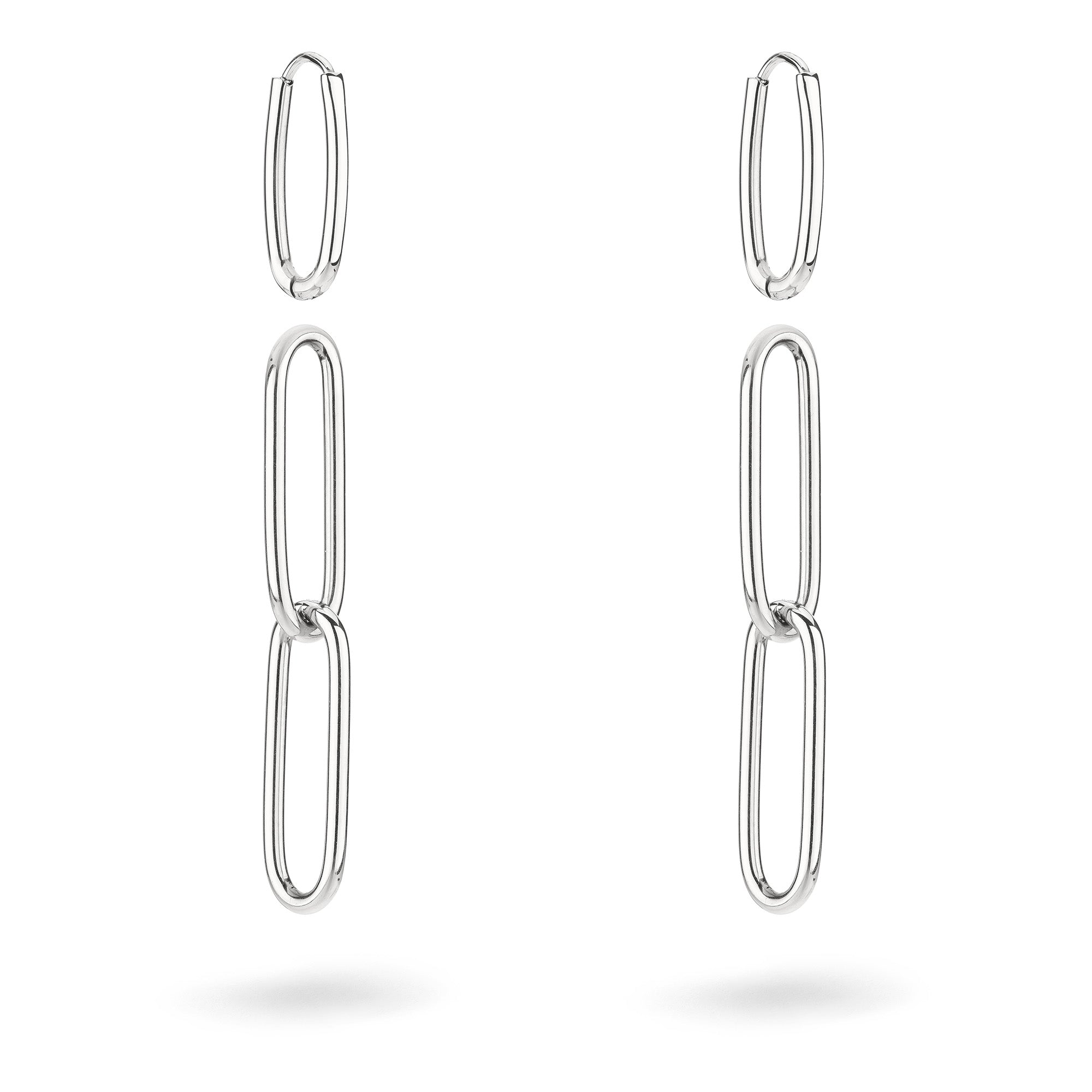 Der LIEBESKIND BERLIN Ohrhänger - Special Link von Liebeskind Berlin besteht aus drei länglichen, ovalen Gliedern pro Ohrring, die sich elegant auf weißem Grund präsentieren.