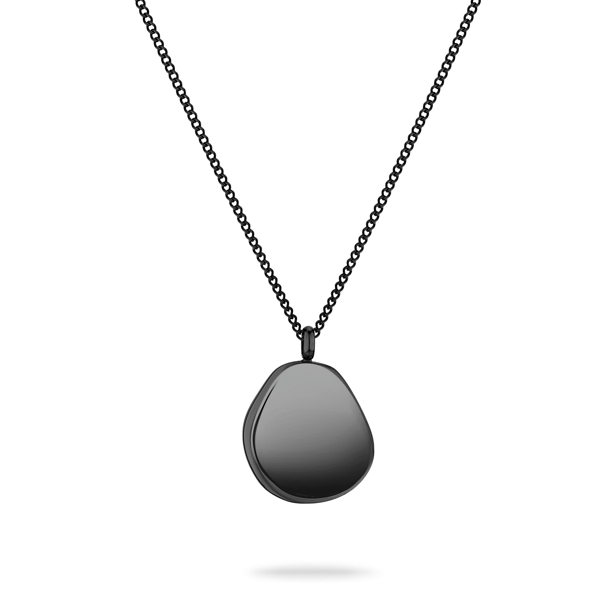 Die LIEBESKIND BERLIN Halskette - The Organic Pendant von Liebeskind Berlin zeichnet sich durch einen glatten, abgerundeten dunklen Anhänger auf weißem Hintergrund aus.