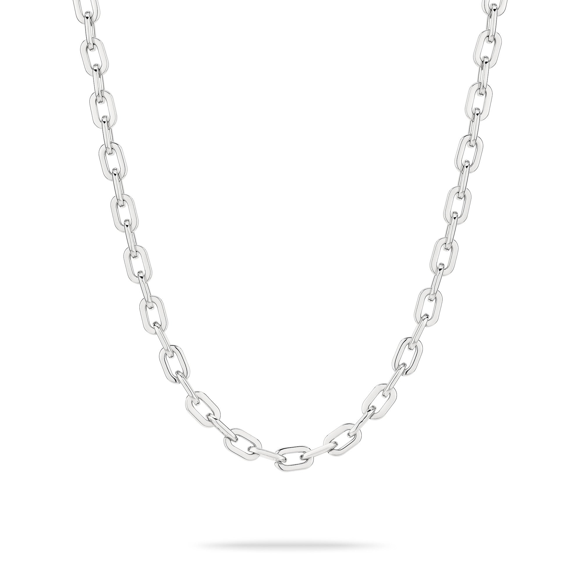 Die Double Tag Silberkette von Liebeskind Berlin hat ovale, flache Glieder und ist ein herausragendes Stück aus der LIEBESKIND BERLIN Halskette Kollektion - ein unverzichtbares Damen Schmuck Accessoire.