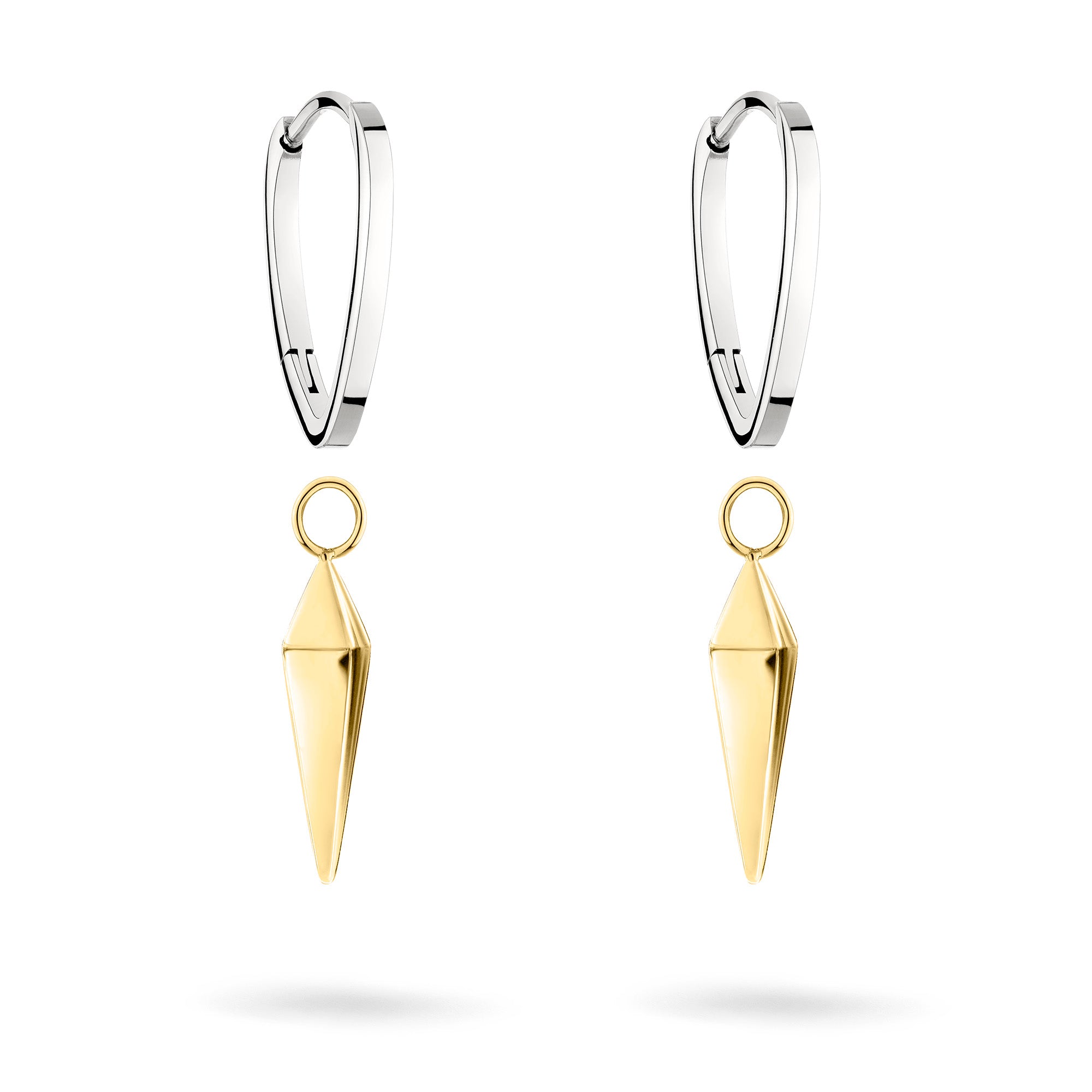 LIEBESKIND BERLIN Creole - Das Pendel: Elegante Silberohrringe mit geometrischen Goldanhängern auf weißem Hintergrund. Ein stilvolles Liebeskind Berlin Design, das moderne Eleganz und zeitlosen Stil verbindet.