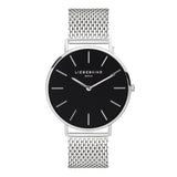 Liebeskind Berlin Armbanduhr mit schwarzem Zifferblatt, silbernem Gehäuse und silbernem Meshband; Produktbild