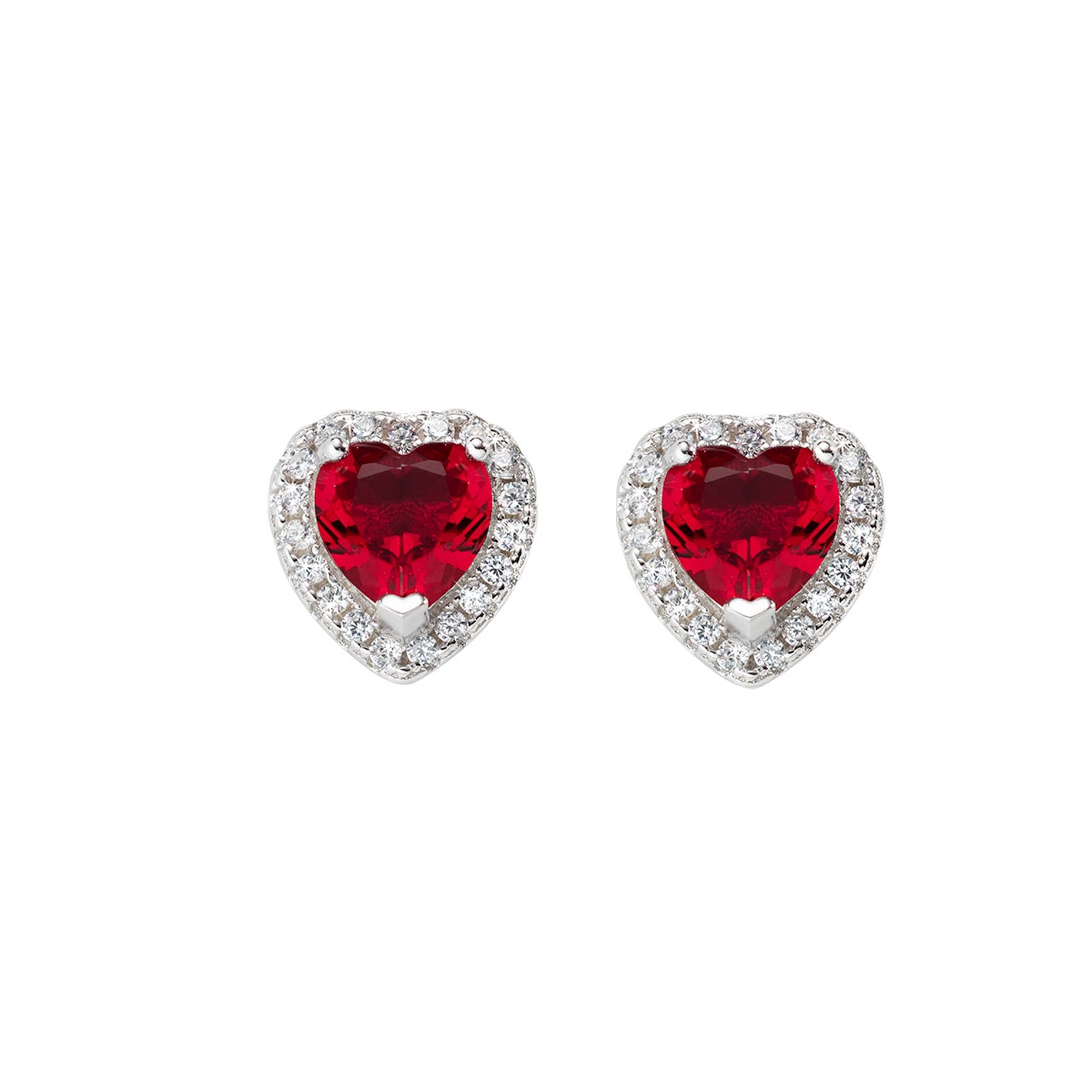 Amen Ohrringe - Die Red Heart von Amen bestehen aus roten, herzförmigen Edelsteinen, die von klaren Steinen umrandet sind. Alle Steine sind in 925er Sterlingsilber gefasst und sorgen für einen atemberaubenden Look.