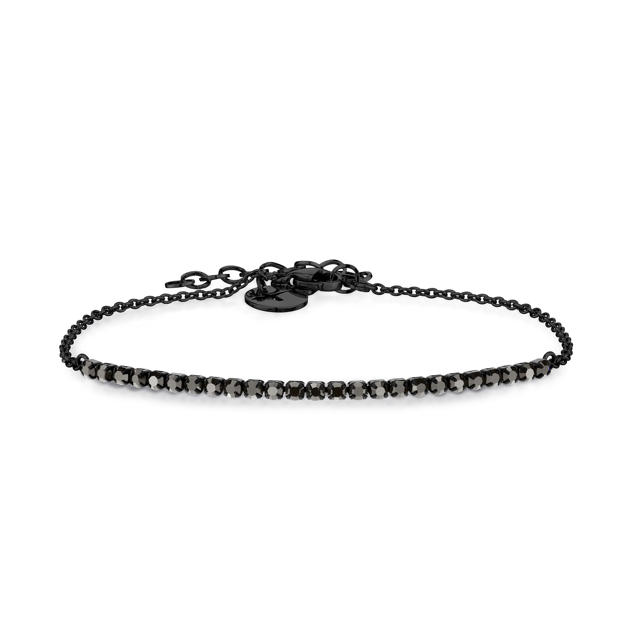 Das Tamaris Armband - The Black Sparkling Beads zeichnet sich durch eine schwarze Kette mit kleinen dunklen Schmucksteinen, einen verstellbaren Verschluss und ein minimalistisches, elegantes Design aus - ideal zum Überziehen.