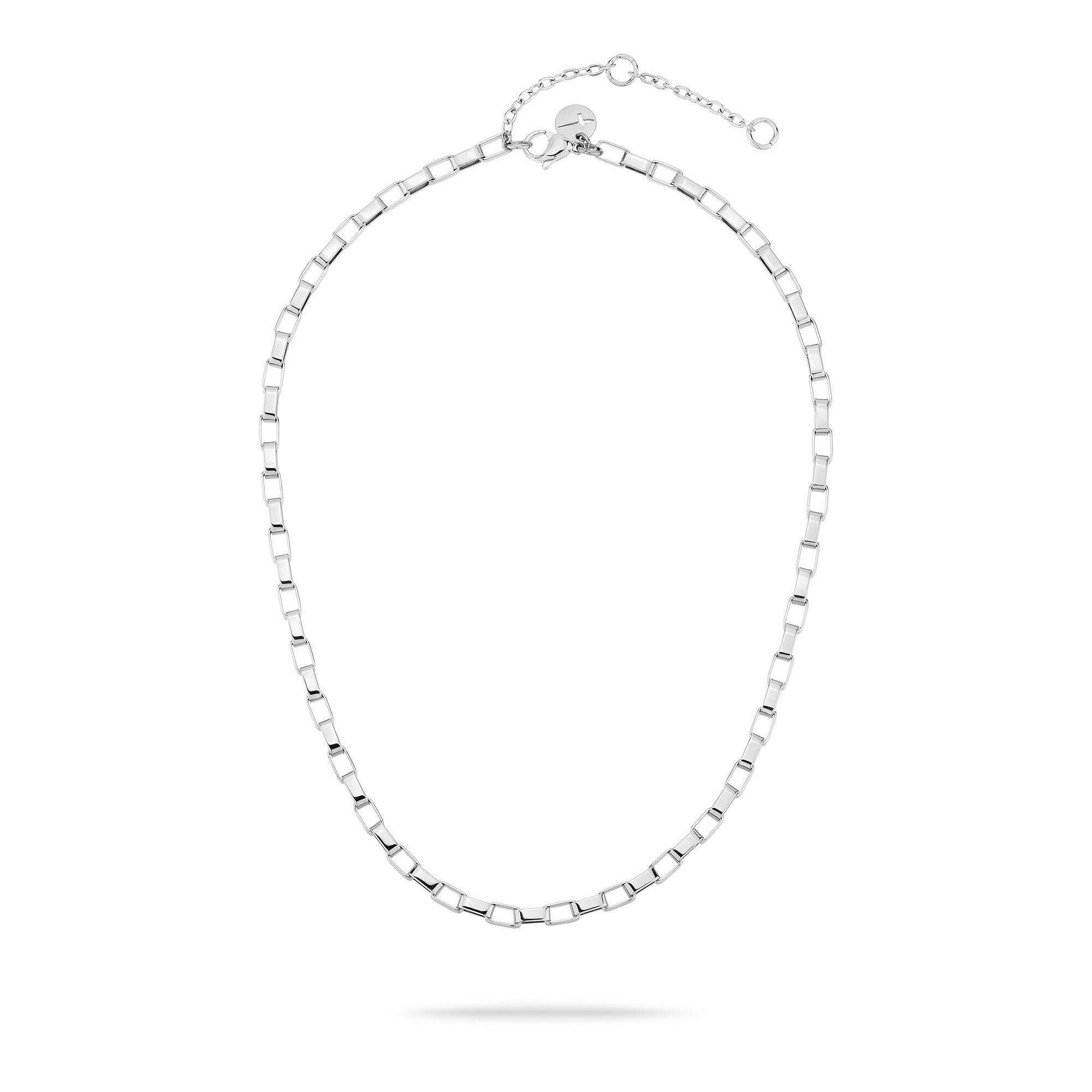 Tamaris Halskette - The Edge von Tamaris: Die elegante Box Chain in Silber-Optik mit verstellbarem Verschluss wird stilvoll auf weißem Hintergrund präsentiert.