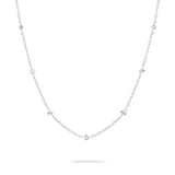 Die Tamaris Halskette - Tiny Tubes besticht durch zarte runde und stabförmige Akzente, die diese elegante Tamaris Halskette zu einem perfekten Accessoire für jeden Anlass machen.