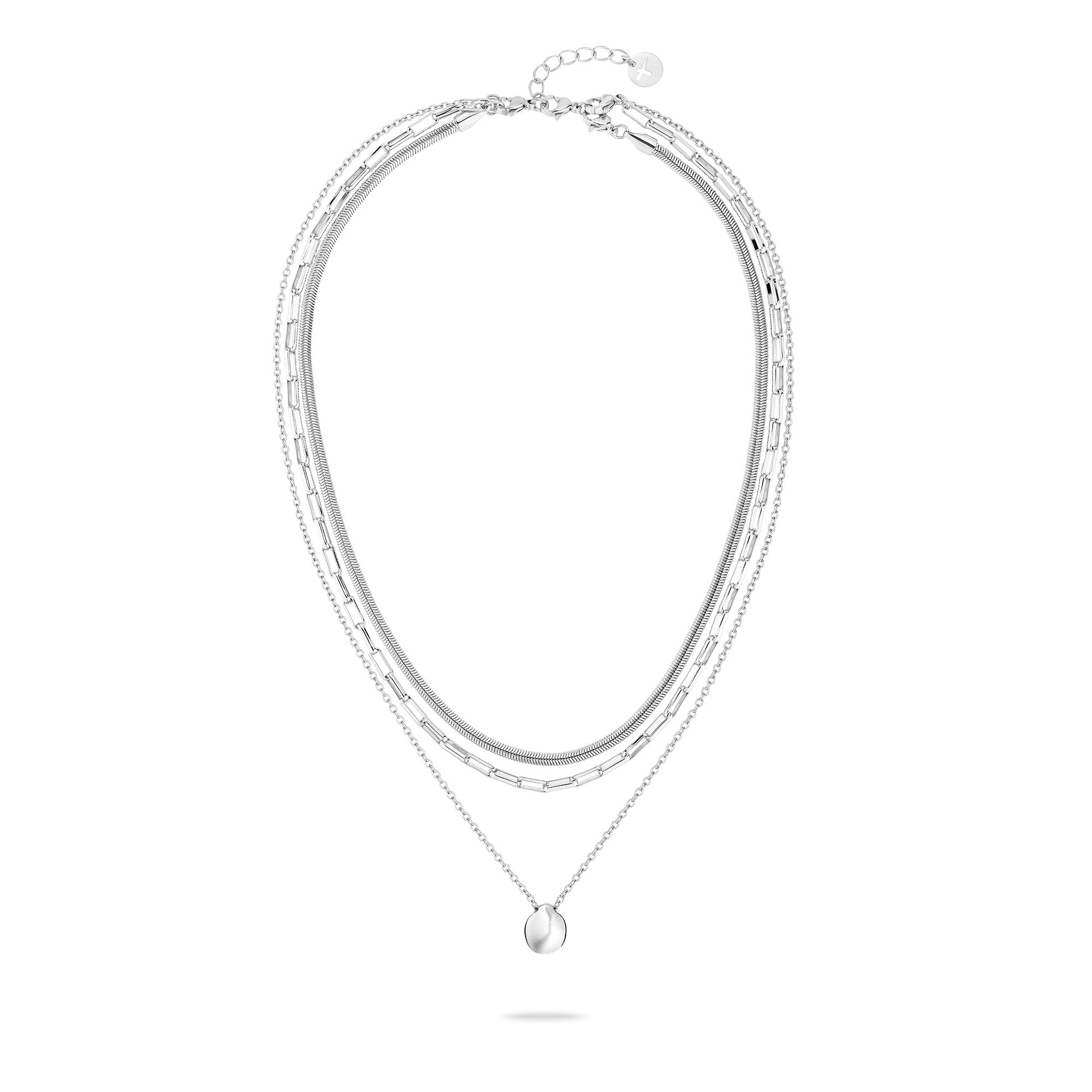 Die Tamaris Halskette - Modern Layering ist mit drei übereinander liegenden Silberketten und einem runden Anhänger an der längsten Kette eine stilvolle Ergänzung zu Ihrem Damen Schmuck by Tamaris.