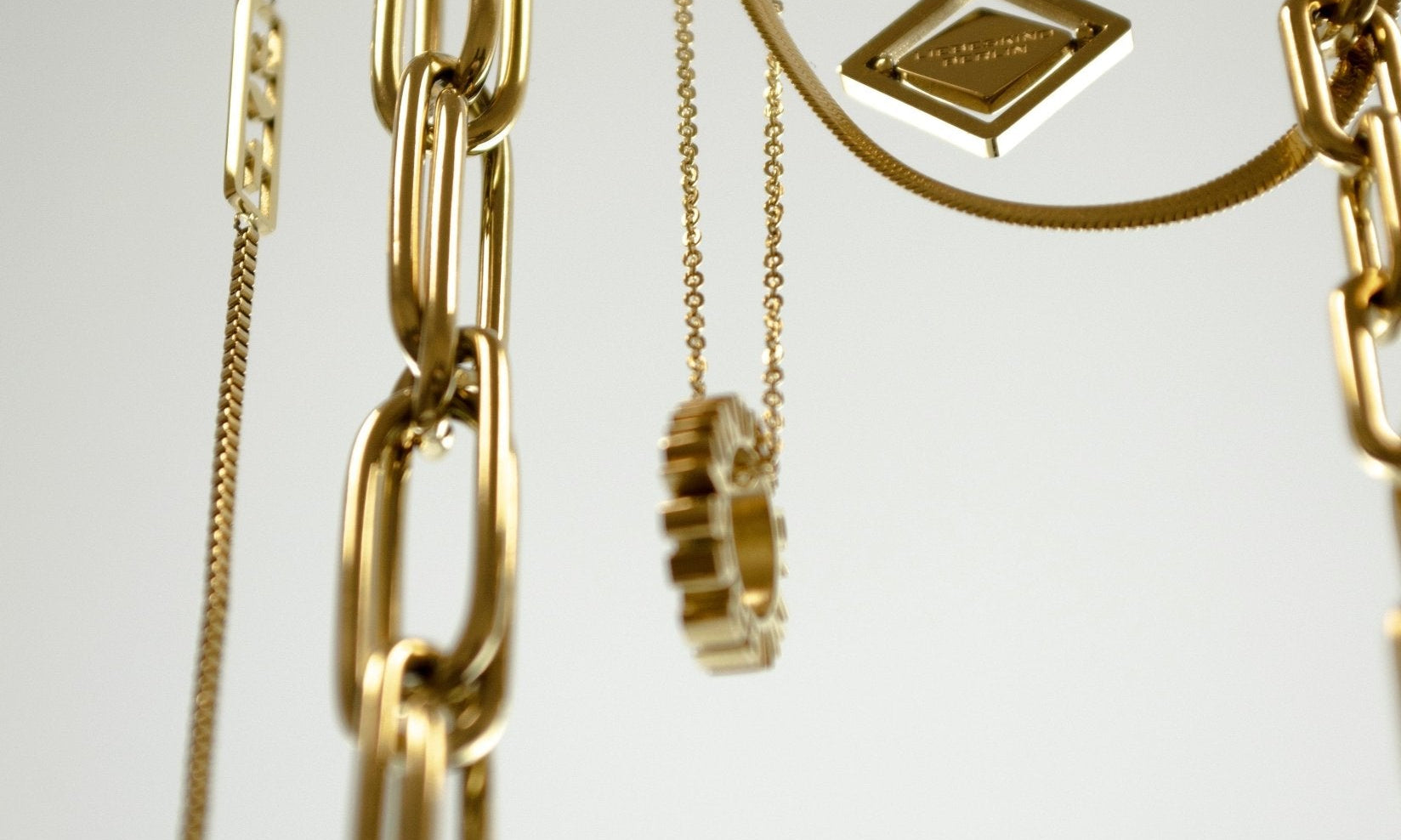 Entdecke die Vielfalt der Marken von Cool Time  -  Ein Paradies für Uhren und Schmuckliebhaber - Cool | Time