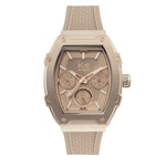 Die ICE Watch Armbanduhr - Boliday Timeless Taupe von ICE Watch verfügt über ein beige- und goldfarbenes Gehäuse, ein strukturiertes Silikonband und drei Ziffernblätter - eine stilvolle Damenuhr für jede Gelegenheit.