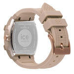 Die ICE Watch Armbanduhr - Boliday Timeless Taupe von ICE Watch überzeugt mit strukturiertem Riemen, roségoldener Schließe und graviertem Edelstahlboden - eine elegante Nude-Uhr für stilbewusste Damen.