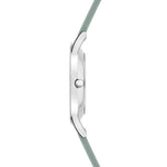 Seitenansicht der Tamaris Armbanduhr - The Colour Classic von Tamaris, mit silbernem Gehäuse, sportlichem grünem Armband und runder Krone - ein elegantes Basic für jede Gelegenheit.