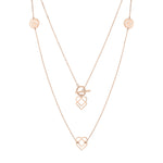 Liebeskind Berlin Halskette mit mehreren Anhängern, darunter Herz- und Logo-Designs und T-Bar-Verschluss in der Farbe roségold Produktbild