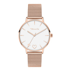 Tamaris Armbanduhr mit roségoldenem Herzdetail auf dem Zifferblatt, roségoldenem Gehäuse und roségoldenem Meshband Produktbild