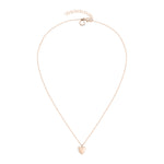 Die LIEBESKIND BERLIN Halskette - My Heart ist eine zarte goldene Halskette mit einem kleinen Herzanhänger und verstellbarem Verschluss, gefertigt im unverkennbaren Stil von Liebeskind Berlin.