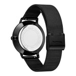 Tamaris Armbanduhr mit schwarzem Ziffernblatt, schwarzem Gehäuse und schwarzem Mesh-Armband Rückansicht