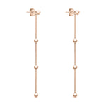 Liebeskind Berlin Ohrhänger bestehend aus einer roségoldenen Venezianerkette und Perlen; Produktbild