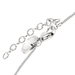 Liebeskind Berlin Armband bestehend aus einer silbernen Kette und einem Bead Mix aus Halbedelsteinen; Nahaufnahme Verschluss