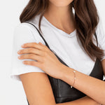 Liebeskind Berlin Armband bestehend aus einer roségoldenen Venezianerkette und Herzanhänger; Tragebild