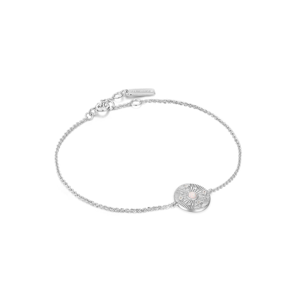 Ania Haie Armband mit feiner Gliederkette und Anhänger mit Steinchen und zentralem Kyoto-Opal in der Farbe silber Produktbild