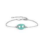 Das Ti Sento Milano Armband - Turquoise Summer besticht durch ein zartes, silbernes Design mit rundem türkisfarbenem Stein in der Mitte und einem verstellbaren Verschluss.
