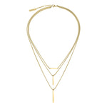 Liebeskind Berlin Halskette bestehend aus einer goldenen Venezianerkette im Layeringstyle und drei Anhängern in Stäbchenform; Produktbild