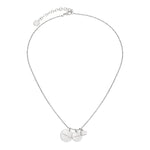 Die LIEBESKIND BERLIN Halskette - Together, Today, Everyday von Liebeskind Berlin besteht aus zwei gravierten Anhängern und einem kleinen Herzanhänger an einer feinen Silberkette - perfekt als Geschenk mit Herz.