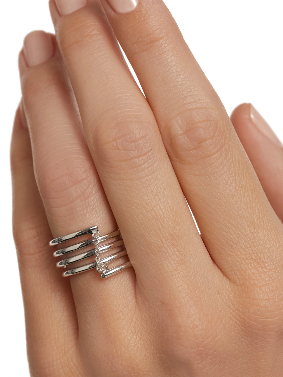 PDPaola Ring im Layering-Style mit einer silbernen Kette, in der Farbe silber; Größe 54, Tragebild