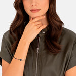 Liebeskind Berlin Armband - Minimalist Heart mit Herzanhänger in der Farbe schwarz Tragebild