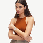 Liebeskind Berlin Halskette mit Herzanhänger in der Farbe silber Tragebild