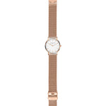 Liebeskind Berlin Armbanduhr mit roségoldenen Indizes, roségoldenem Gehäuse und roségoldenem Meshband; Zusatzbild