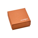 Kleine orangefarbene Geschenkbox mit "AMEN" und Sternen in Weiß auf dem Deckel, ideal zum Verschenken von Amen Ohrringe - The Pink Heart von Amen, abgebildet auf weißem Hintergrund.