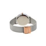 Armani Exchange Armbanduhr mit silbernem Zifferblatt mit roségoldenen Indizes und Glitzersteinakzenten, silbernem Gehäuse mit roségoldenem Topring und silbernem Meshband; Rückansicht