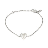 Das COPENHAGEN STUDIOS Armband - Balloon Hearts von Copenhagen Studios ist ein zartes Silberarmband mit einem zentralen Herzanhänger, filigraner Ästhetik und einem sicheren Karabinerverschluss.