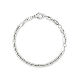 Das COPENHAGEN STUDIOS Armband - Edgy Bracelet von Copenhagen Studios besteht aus einer dünnen Silberkette mit geometrischen Gliedern und einem Karabinerverschluss auf weißem Hintergrund.