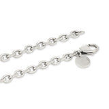 Silbernes Kettenarmband "Armband - Basic Chains" von Copenhagen Studios, abgebildet auf weißem Hintergrund. Ideal zum Kombinieren mit Ihrem Lieblings-Statement-Schmuck oder Chunky-Armband von Copenhagen Studios.